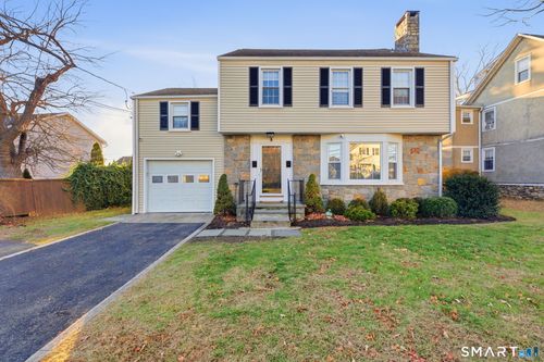 5 Bridge St, Norwalk, CT, 06855-1502 | Card Image