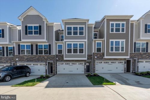 9287 Tanfield Dr, FREDERICKSBURG, VA, 22408-7934 | Card Image