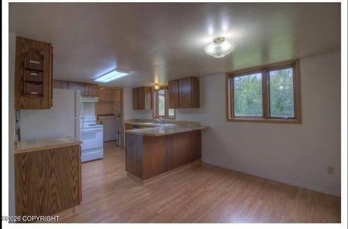 apt-3-5501 E Mayflower Ln, Wasilla, AK, 99654-7882 | Card Image