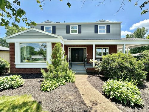 2467 Broadlawn Dr, Upper St. Clair, PA, 15241 | Card Image