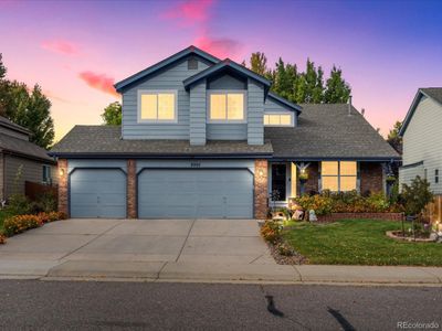 8995 W Remington Pl, House other with 5 bedrooms, 3 bathrooms and null parking in Littleton CO | Image 1