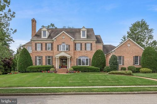10 Longwood Ln, MOORESTOWN, NJ, 08057-1952 | Card Image