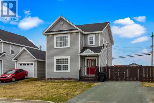 39 Cloudberry Dr, Paradise, NL, A1L3J1 | Card Image