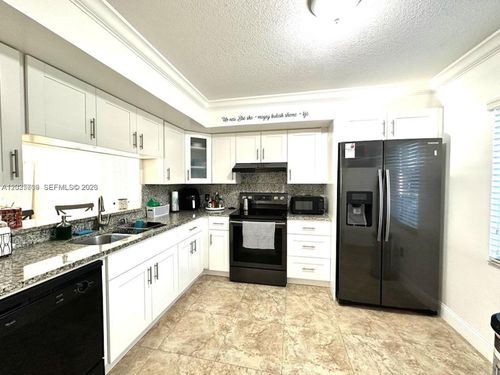 307d-850 Sw 138th Ave, Pembroke Pines, FL, 33027-3543 | Card Image
