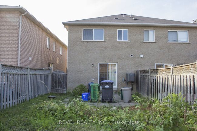 97 Native Landing, House attached with 4 bedrooms, 3 bathrooms and null parking in Brampton ON | Image 34