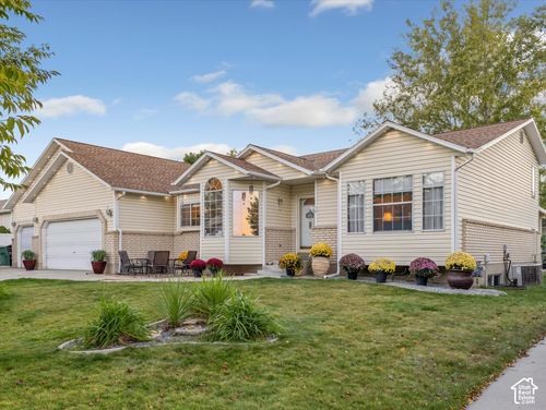 9136 S Teton Estates Dr, West Jordan, UT, 84088-2312 | Card Image