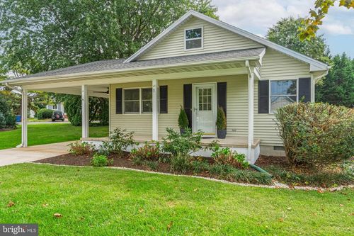 1 Henlopen Ct, LEWES, DE, 19958-1767 | Card Image