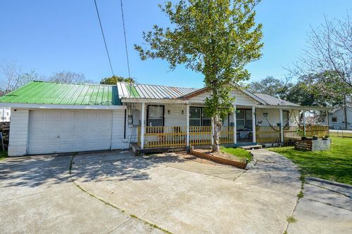 3421 Avenue C, Dickinson, TX, 77539 | Card Image