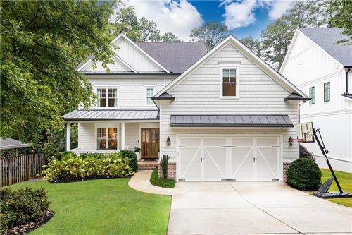 1641 Richwood Dr Ne, Brookhaven, GA, 30319-3605 | Card Image