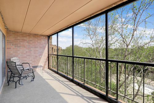 apt-517-3300 Louisiana Ave S, Saint Louis Park, MN, 55426-4128 | Card Image