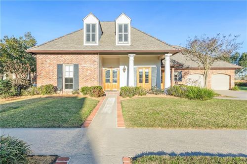 100 & 102 Brahmwell Court, Lafayette, LA, 70508 | Card Image