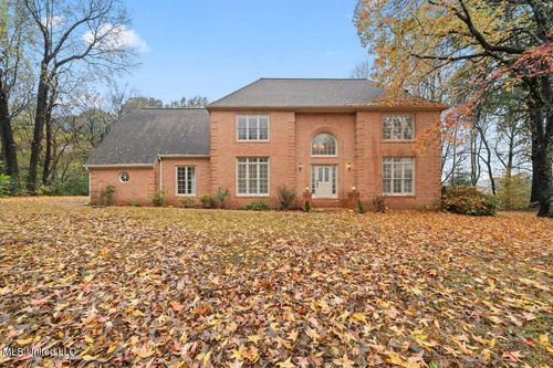 6965 Fox Chase Dr, Southaven, MS, 38671-8814 | Card Image