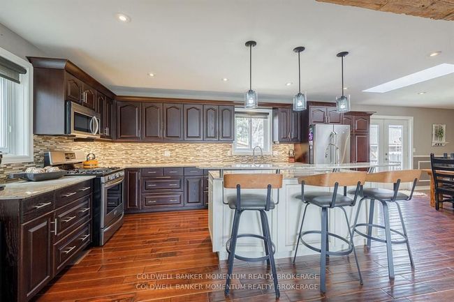 719 Welland Rd, House other with 3 bedrooms, 2 bathrooms and 4 parking in Fenwick ON | Image 11