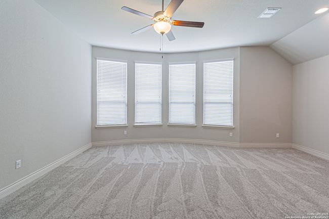 1239 Yaupon Loop, House other with 4 bedrooms, 3 bathrooms and null parking in New Braunfels TX | Image 21