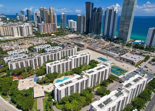 apt-216-17021 N Bay Rd, Sunny Isles Beach, FL, 33160-3619 | Card Image