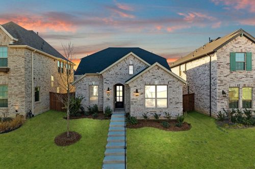 8525 Brookhaven Dr, McKinney, TX, 75071-5464 | Card Image