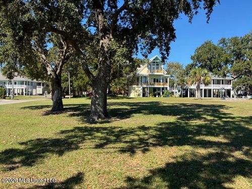 104 Beach View Drive, Pass Christian, MS, 39571 | Card Image