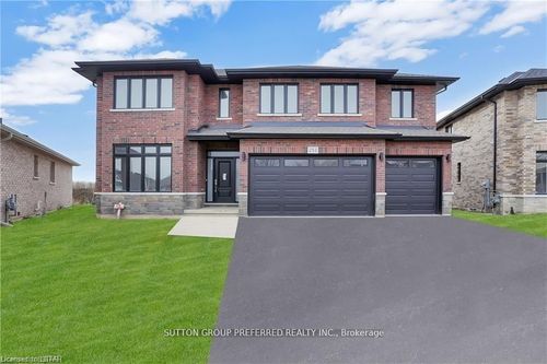 252 Leitch St, Dutton, ON, N0L1J0 | Card Image