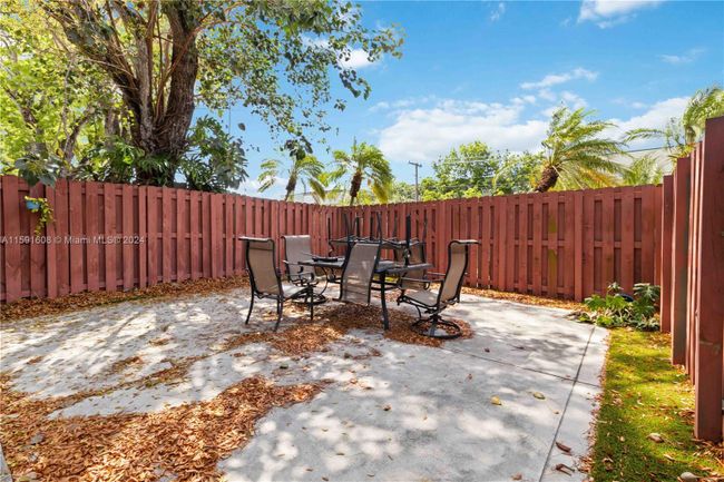 H103 - 7907 Sw 104th St, Condo with 1 bedrooms, 1 bathrooms and null parking in Miami FL | Image 13