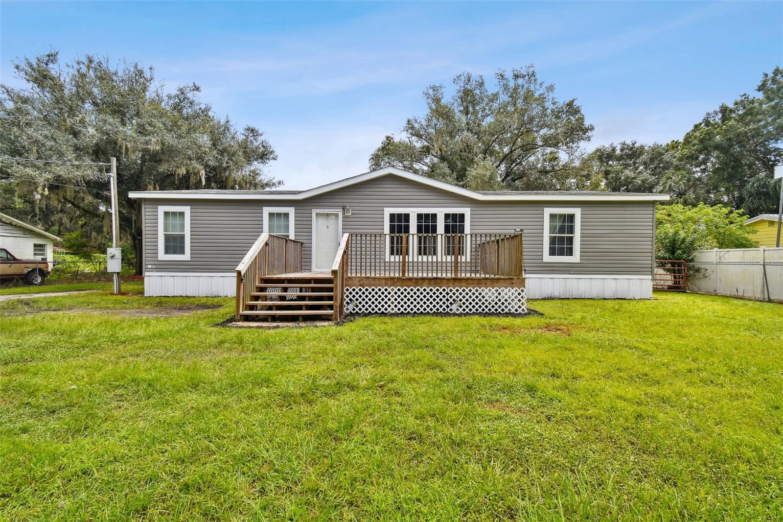 Wiggins Rd, Plant City, FL 33566