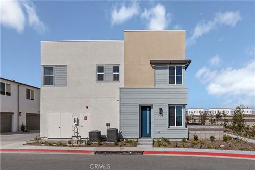 12-3679 W S. Eichler Paseo, Ontario, CA, 91761 | Card Image