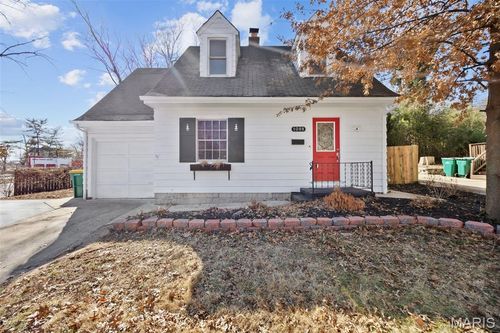 1088 Key West Ave, Saint Louis, MO, 63119-2000 | Card Image