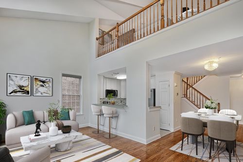 126 Abbie Ct, Guttenberg, NJ, 07093-8377 | Card Image