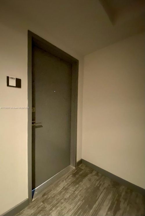 apt-1001-5300 Nw 85th Ave, Doral, FL, 33166-5354 | Card Image