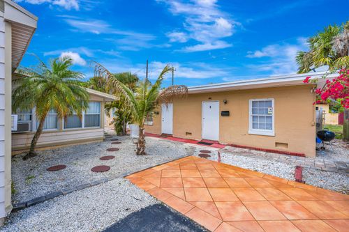 505 Foresteria Dr, Lake Park, FL, 33403-3369 | Card Image