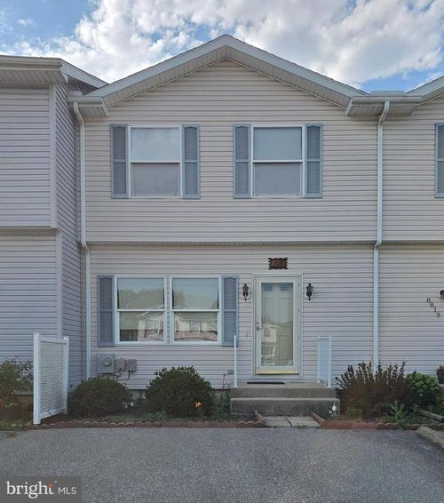 8815 Kings Rd, WAYNESBORO, PA, 17268-8639 | Card Image