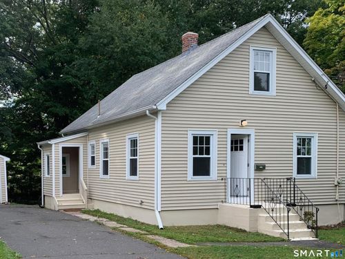 86 Lincoln Ave, Bristol, CT, 06010-7001 | Card Image