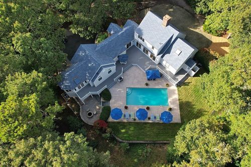6 Heron Way, Mashpee, MA, 02649-3877 | Card Image