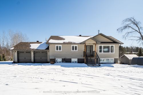 211 Eglington Rd N, Callander, ON, P0H1H0 | Card Image