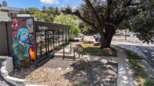 1901 N Lamar Blvd, Austin, TX, 78705-4906 | Card Image