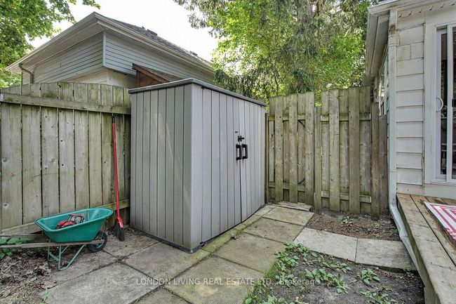 718 William St, House other with 3 bedrooms, 1 bathrooms and 3 parking in London ON | Image 28