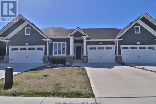 384 Brunmar Crescent, Lakeshore, ON, N0R1A0 | Card Image