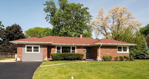 10815 S 71st Ct, Worth, IL, 60482-1401 | Card Image