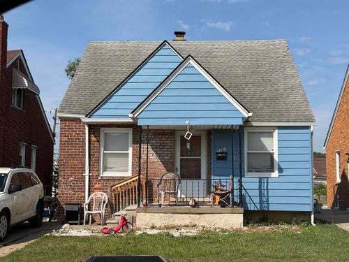 7233 Patton St, Detroit, MI, 48228-3233 | Card Image