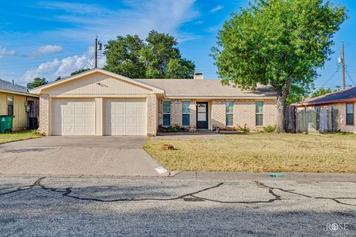 17 Terrace Dr, San Angelo, TX, 76903-9168 | Card Image