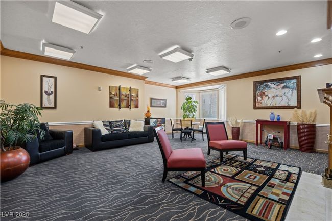 View of lobby | Image 23