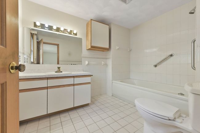 79 Ledgeview Dr, House other with 3 bedrooms, 3 bathrooms and 4 parking in Norwood MA | Image 22