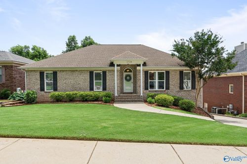 1728 Alm Dr Ne, Huntsville, AL, 35811-2148 | Card Image