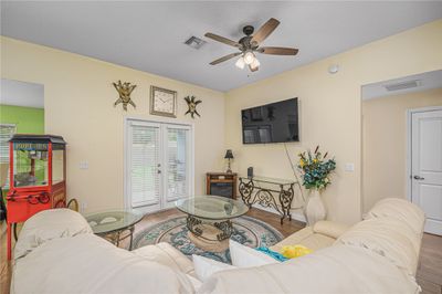 1825 23rd Place Sw, House other with 3 bedrooms, 2 bathrooms and null parking in Vero Beach FL | Image 3