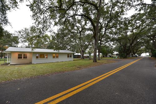 11 Shadow Ln, Apalachicola, FL, 32320-1829 | Card Image