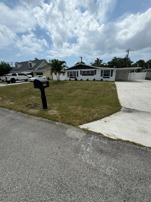 364 Garden Blvd, Palm Beach Gardens, FL, 33410-4870 | Card Image