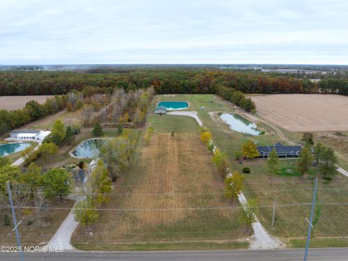 22585 Defiance-Paulding County Line Road, Defiance, OH, 43512 | Card Image