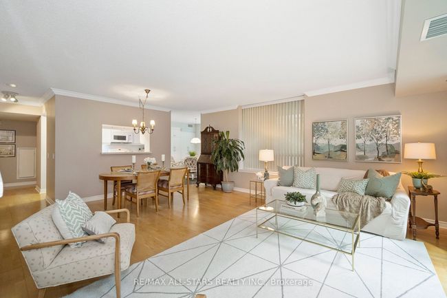 101 - 55 The Boardwalk Way, Condo with 2 bedrooms, 2 bathrooms and 2 parking in Markham ON | Image 8