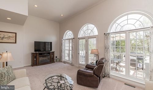 14343 Verde Pl, HAYMARKET, VA, 20169-3243 | Card Image