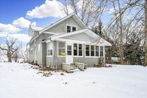 52877 Fairfield Ave, Rush City, MN, 55069-2332 | Card Image