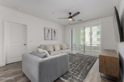 266-2511 W Queen Creek Rd, Chandler, AZ, 85248-0140 | Card Image